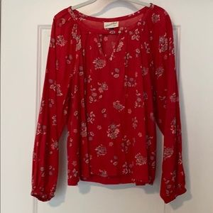 Long-sleeve flowered top